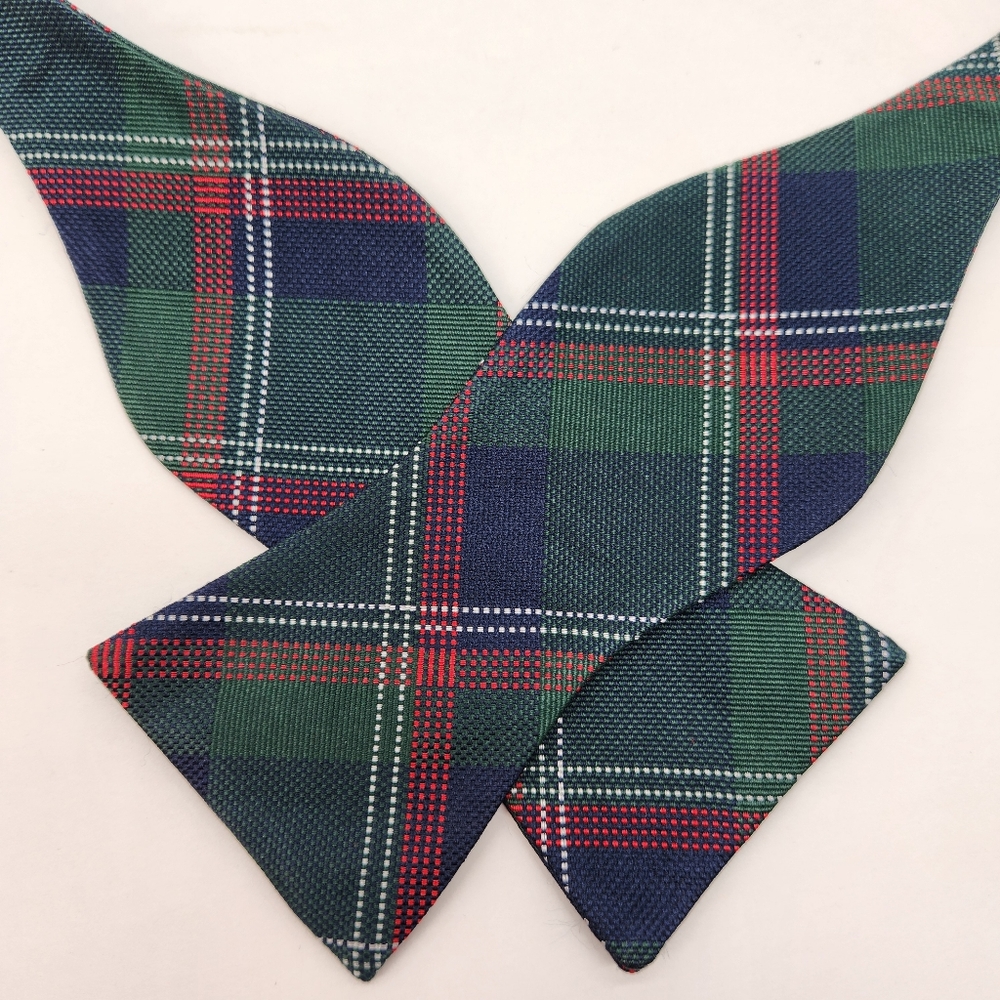 Cremieux bow tie men's green blue plaid tartan 100% silk self formal prom new$35